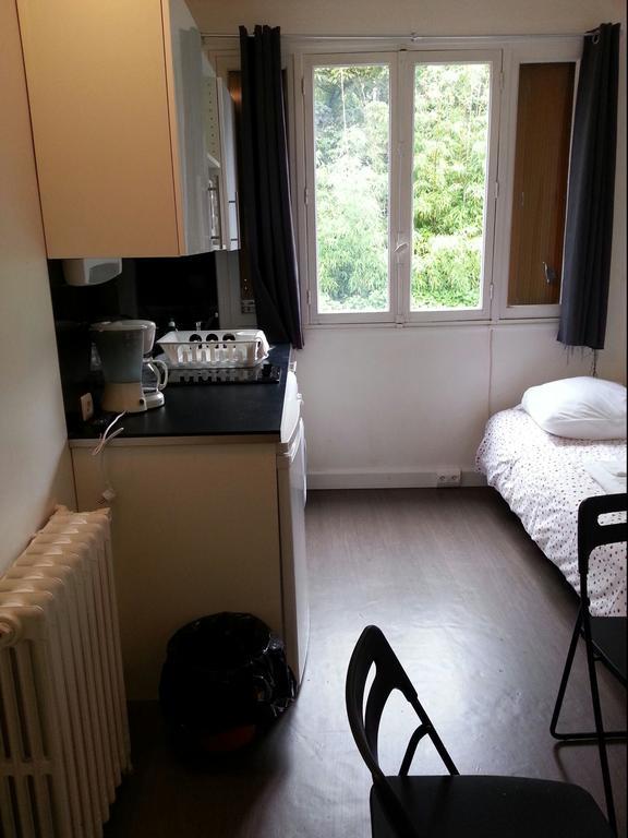 Hotel Studios Phenicio Porte De Versailles Μαλακόφ Δωμάτιο φωτογραφία