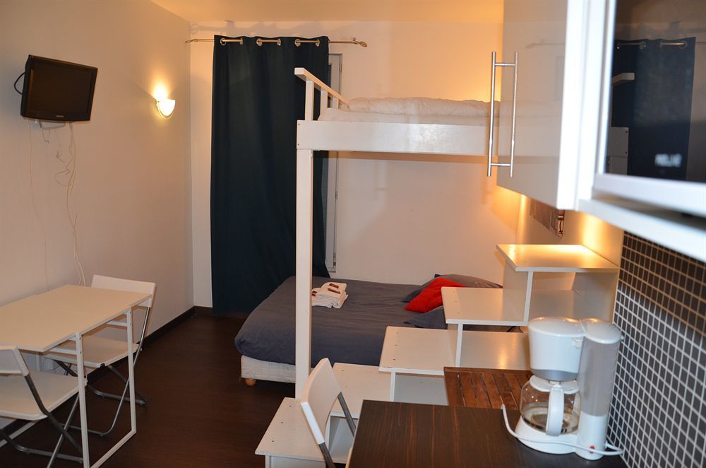 Hotel Studios Phenicio Porte De Versailles Μαλακόφ Εξωτερικό φωτογραφία