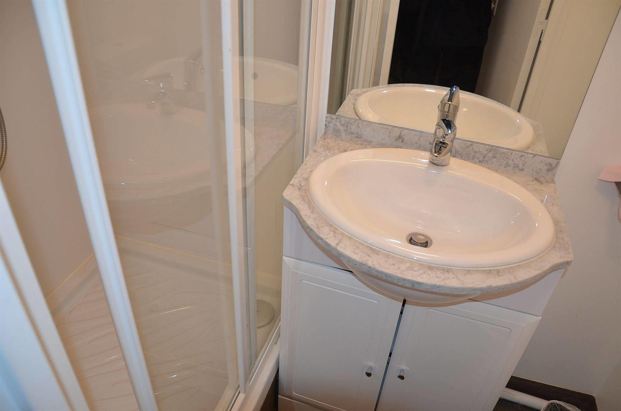 Hotel Studios Phenicio Porte De Versailles Μαλακόφ Εξωτερικό φωτογραφία